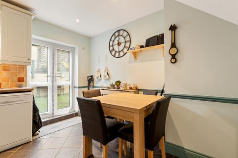 29 Fleming Way, Folkestone, CT19 6LR