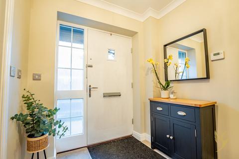 13 Colonel Drive, Rushwick, Worcester, WR2 5TW