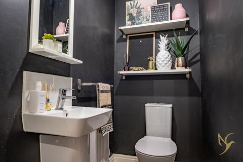 13 Colonel Drive, Rushwick, Worcester, WR2 5TW