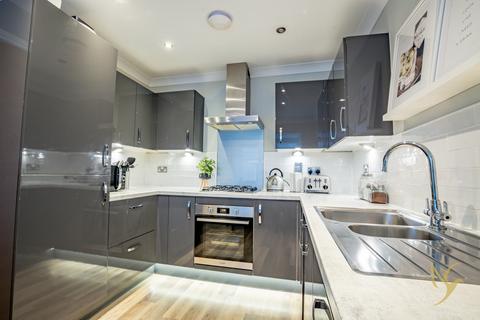 13 Colonel Drive, Rushwick, Worcester, WR2 5TW