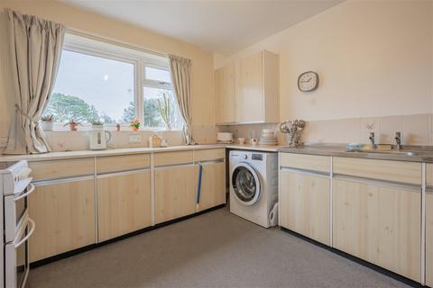 2 bedroom flat for sale, Westwood Road, Southampton SO17