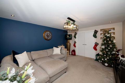 39 Augustine Drive, Pendlebury, Manchester, M27 8BS