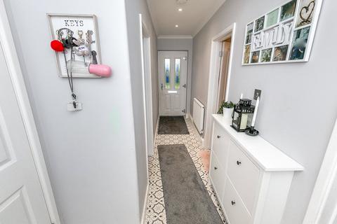 39 Macaulay Road, Caterham, CR3 5HR