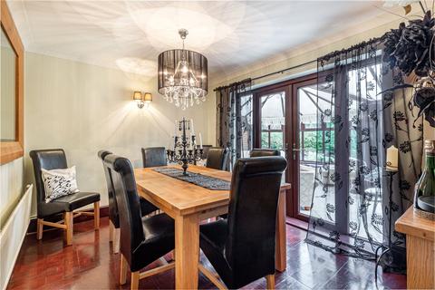 28 Batsford Close, Redditch, B98 7TF