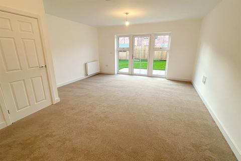 4 bedroom terraced house to rent, Wimborne