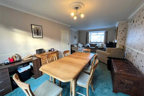 74 Truro Road, Gravesend, DA12 5RF