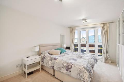 2 bedroom apartment for sale, Prusoms Island, 135 Wapping High Street, London, E1W