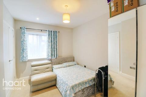 Flat 8, 2 Marion Crescent, Orpington, BR5 2FH