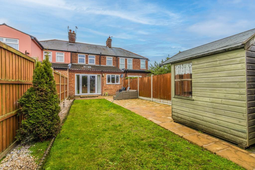 Hawkins Avenue, Great Yarmouth, NR30 3 bed terraced house for sale £
