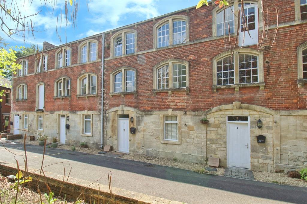Court Mills, Polebarn Road 3 bed terraced house for sale £295,000