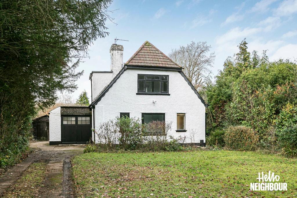 Links Road, Ashtead, KT21 4 bed detached house £2,950 pcm (£681 pw)