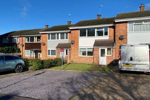 36 Hazelbank Close, Liphook, GU30 7BZ