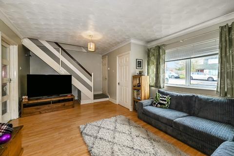 36 Hazelbank Close, Liphook, GU30 7BZ