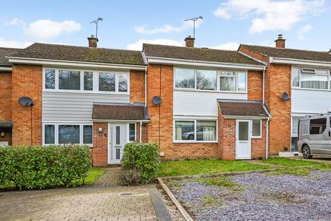36 Hazelbank Close, Liphook, GU30 7BZ
