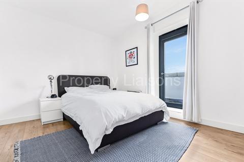 2 bedroom apartment for sale, Eluna Apartments, Wapping Lane, London, E1W