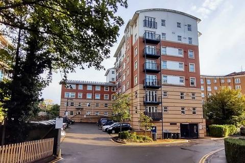 2 bedroom apartment for sale, *  730 sqft - WITH PARKING  * The Spires, TOWN CENTRE