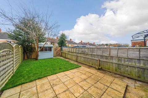 3 Grange Walk, Grimsby, DN34 4DX