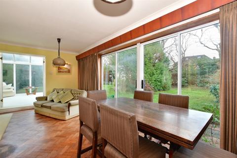 4 bedroom detached house for sale, Woodgavil, Banstead, Surrey