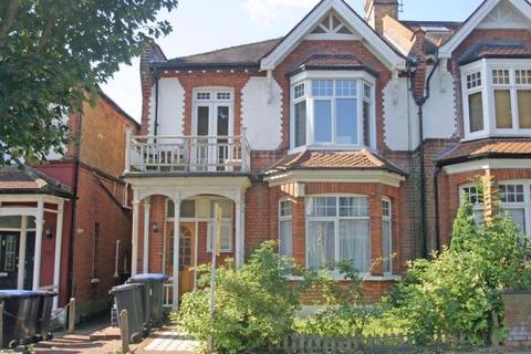 2 bedroom flat to rent, Arlow Road, Winchmore Hill N21