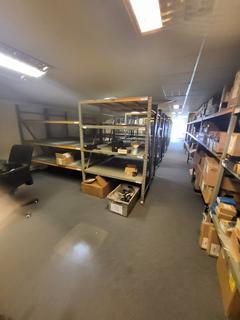 Warehouse to rent, Cranborne Road, Potters Bar EN6