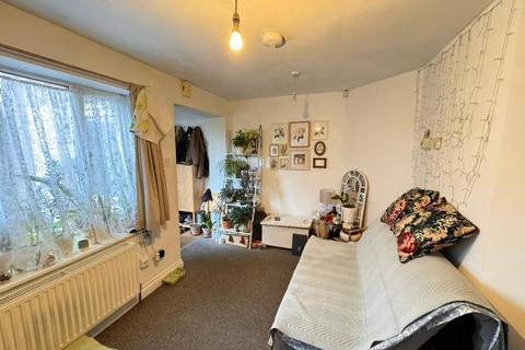 1 bedroom flat to rent - Bevelwood Gardens,Dashwood Avenue, Hp12