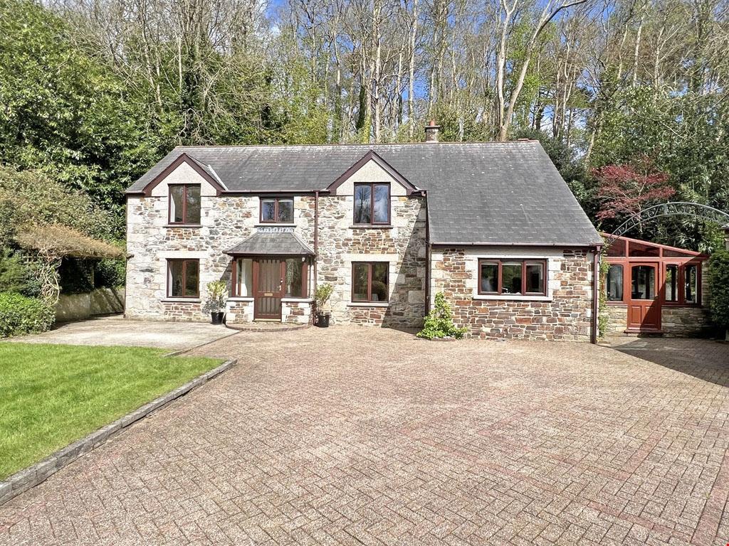 Tregrehan, Nr. St Austell, Cornwall 4 bed detached house for sale £