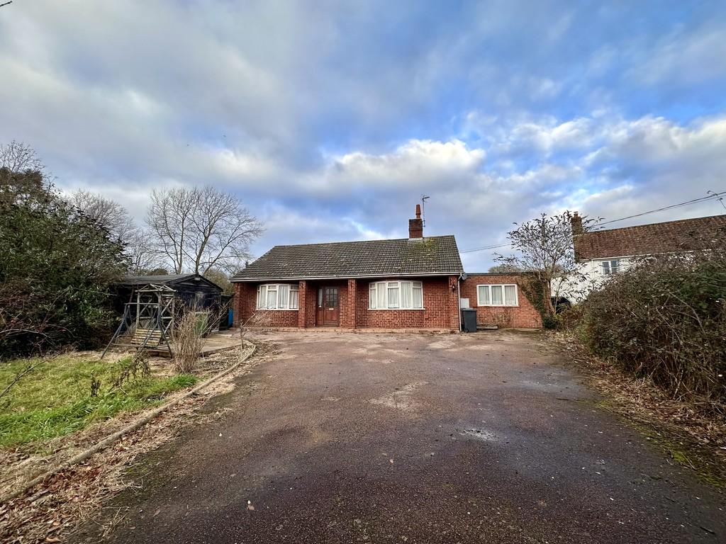 Wood Norton Road, Stibbard, Norfolk 2 bed detached bungalow for sale