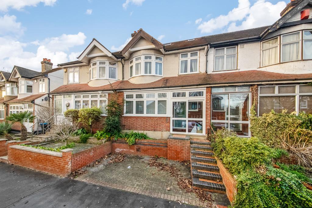 Waddon Park Avenue, Waddon, Croydon 4 bed terraced house for sale £