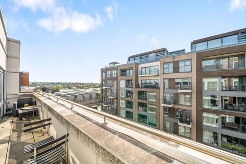 2 bedroom apartment for sale, Chelsea Creek, Fulham
