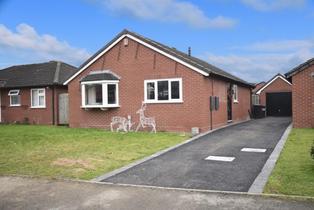 Barleyfields, Wem 2 bed detached bungalow for sale £270,000