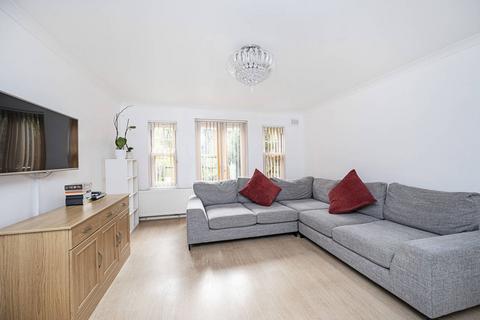 8 Sutton Square, London, E9 6EQ