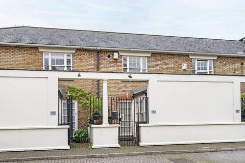 8 Sutton Square, London, E9 6EQ
