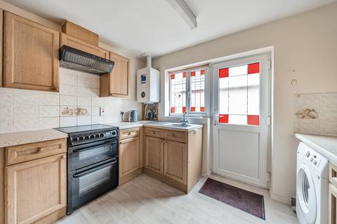25 Eames Orchard, Ilminster, TA19 0BZ