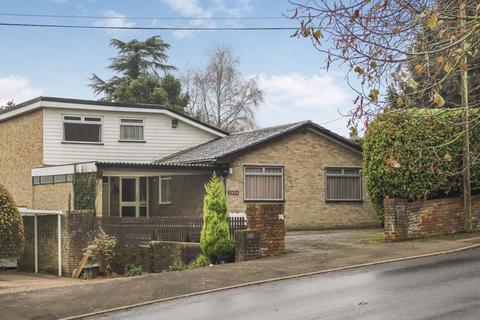 5 bedroom detached house for sale, BURNTWOOD LANE, CATERHAM