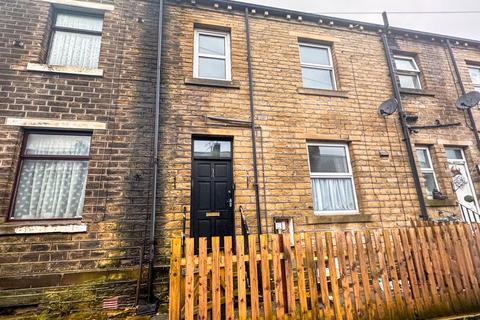 2 bedroom terraced house to rent, Faraday Square, Huddersfield