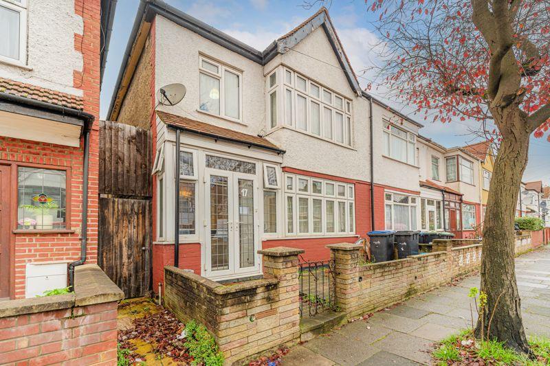 Clarendon Road, Edmonton 3 bed terraced house for sale £425,000