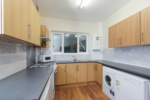 1 bedroom in a house share to rent - Sheffield S10