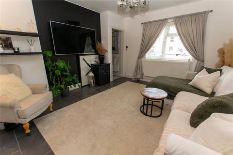 70 Bower Lane, Eaton Bray, Dunstable, LU6 1RB