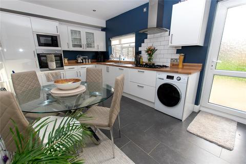 70 Bower Lane, Eaton Bray, Dunstable, LU6 1RB