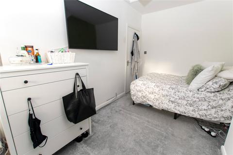 70 Bower Lane, Eaton Bray, Dunstable, LU6 1RB