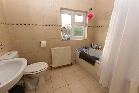 70 Bower Lane, Eaton Bray, Dunstable, LU6 1RB
