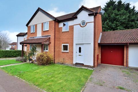 2 bedroom semi-detached house for sale, Linceslade Grove, Loughton, Milton Keynes, Buckinghamshire, MK5