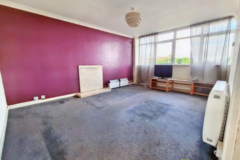 2 bedroom apartment for sale - Kenilworth Court, Styvechale, Coventry, CV3