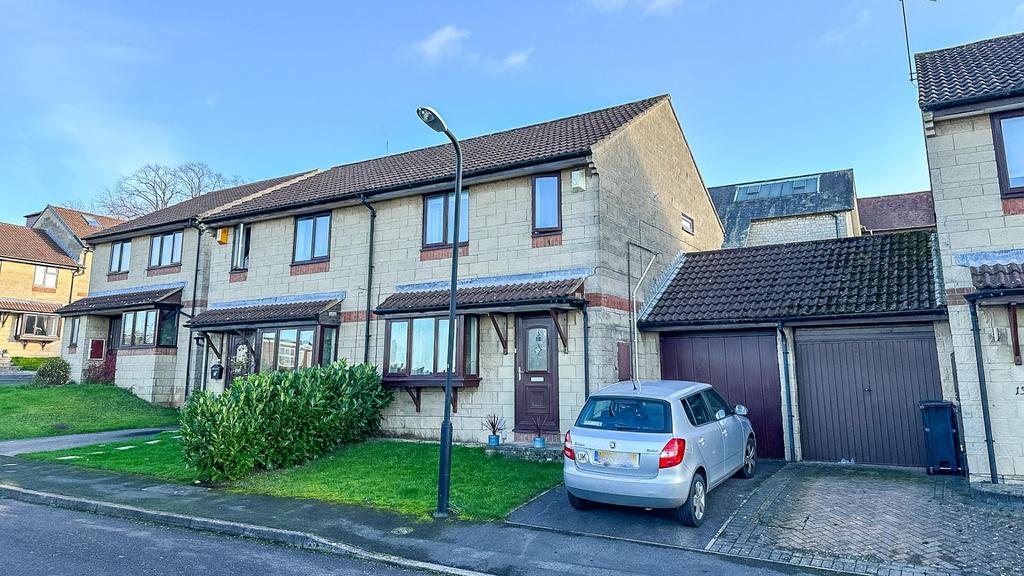 St. Agnes Walk, Bristol 3 bed end of terrace house for sale £335,000