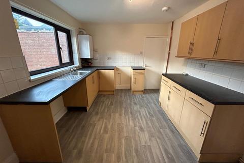 2 bedroom terraced house to rent - Field Street, Hull