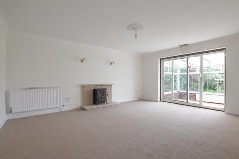 3 bedroom detached bungalow for sale, Falconbury Drive, Bexhill-On-Sea
