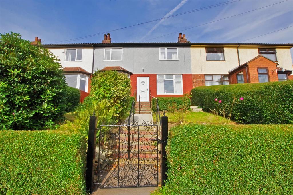 Warley Wood Avenue, Luddendenfoot 3 bed terraced house for sale £220,000