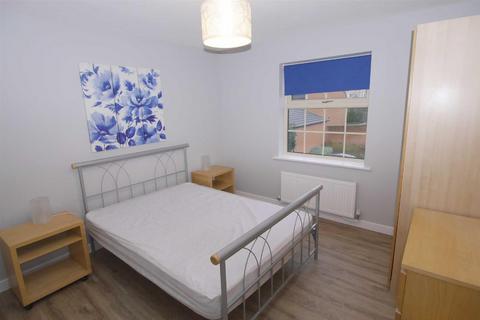 2 bedroom flat to rent - New Village Way, Churwell