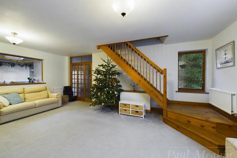 4 Foxearth Spur, South Croydon, CR2 8EP