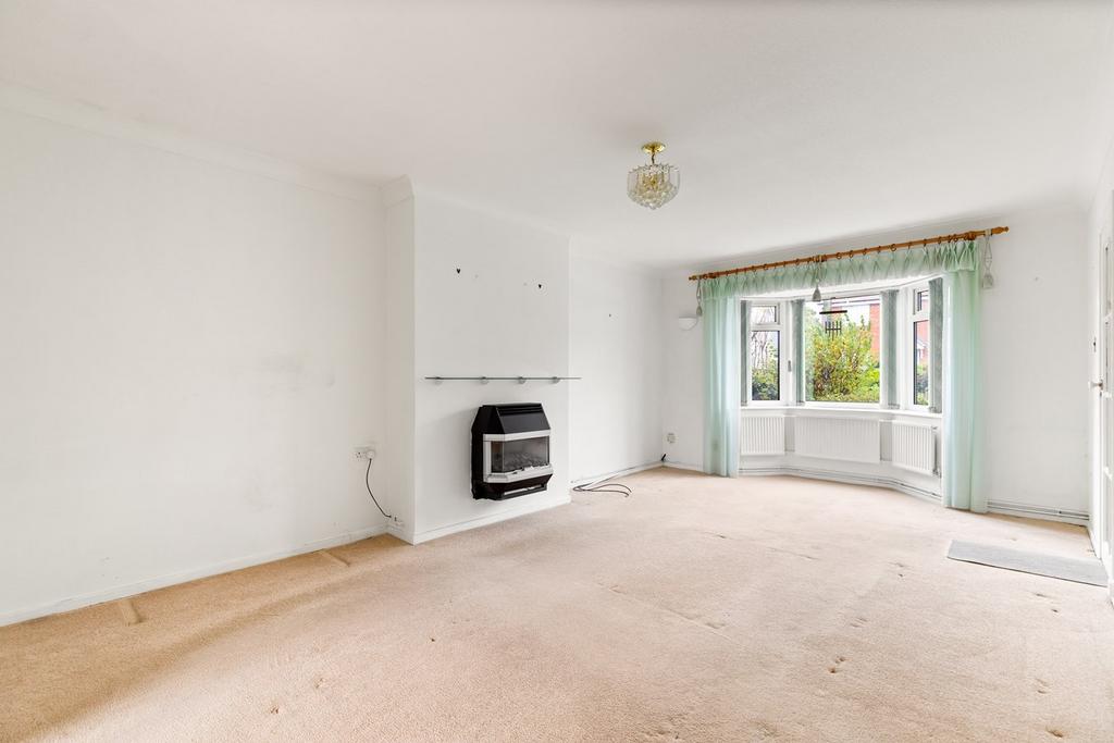 Horn Street, Folkestone, CT20 3 bed semidetached house for sale £300,000